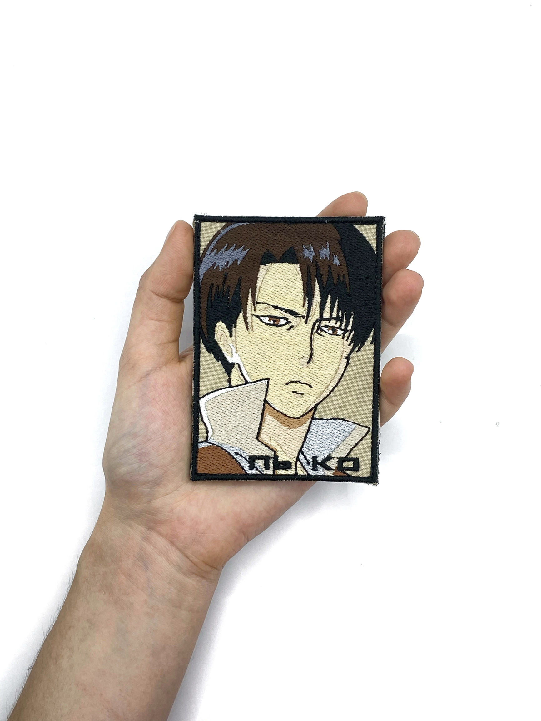 Патч Леві дорослий, аніме "Атака титанів"