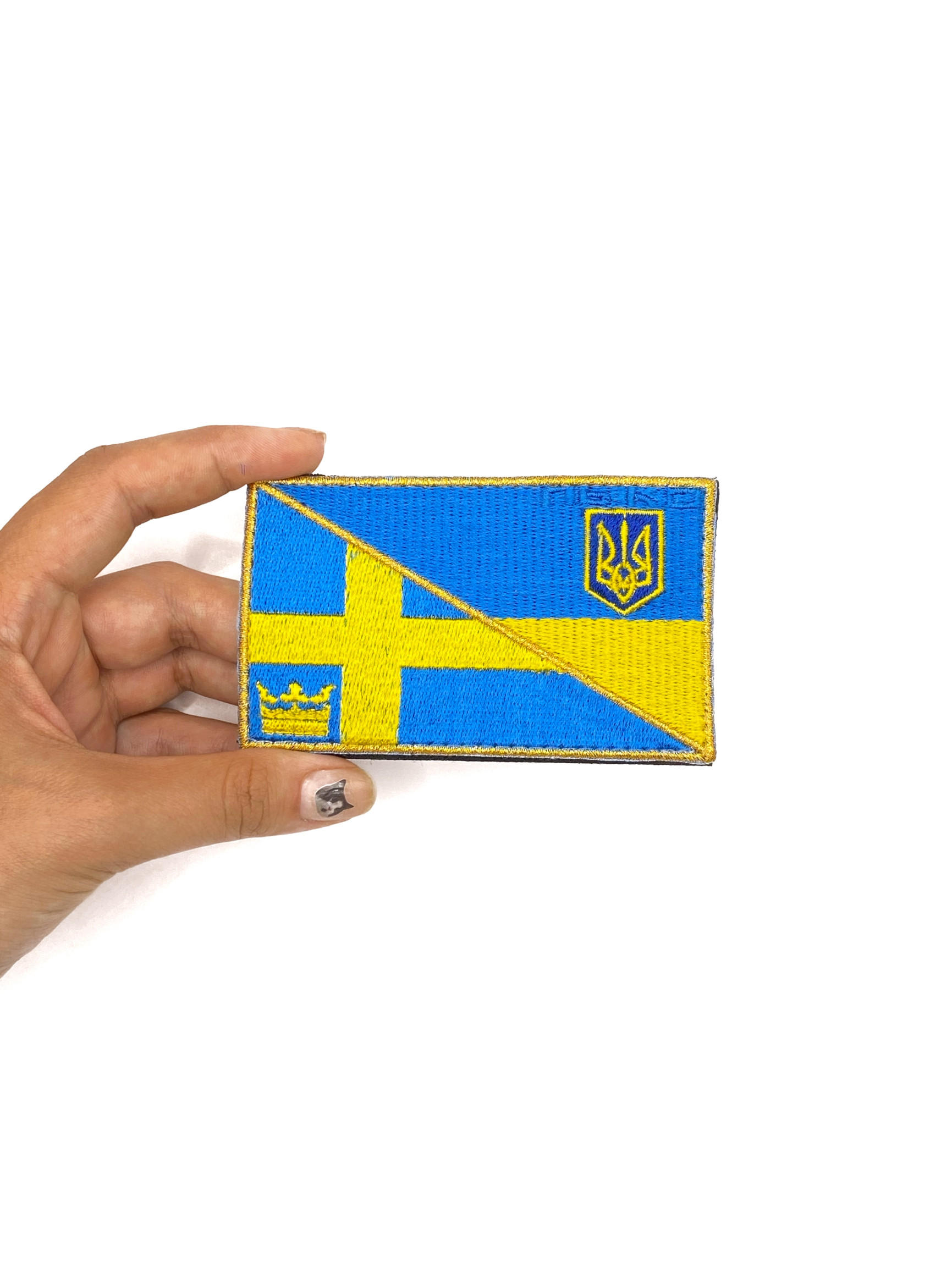 Патч Україна-Швеція, прапор